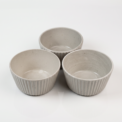 Porcelain Thermal Serving Bowl – Classic Elegant Design – Set of 3 – Oven & Microwave Safe
