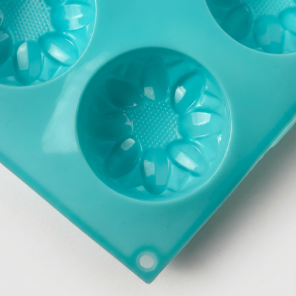 Silicone Cupcake Mold 6 Cavities - Baby Blue