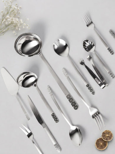 <h4><strong>New in</strong></h4><h1><strong>Tableware</strong></h1>